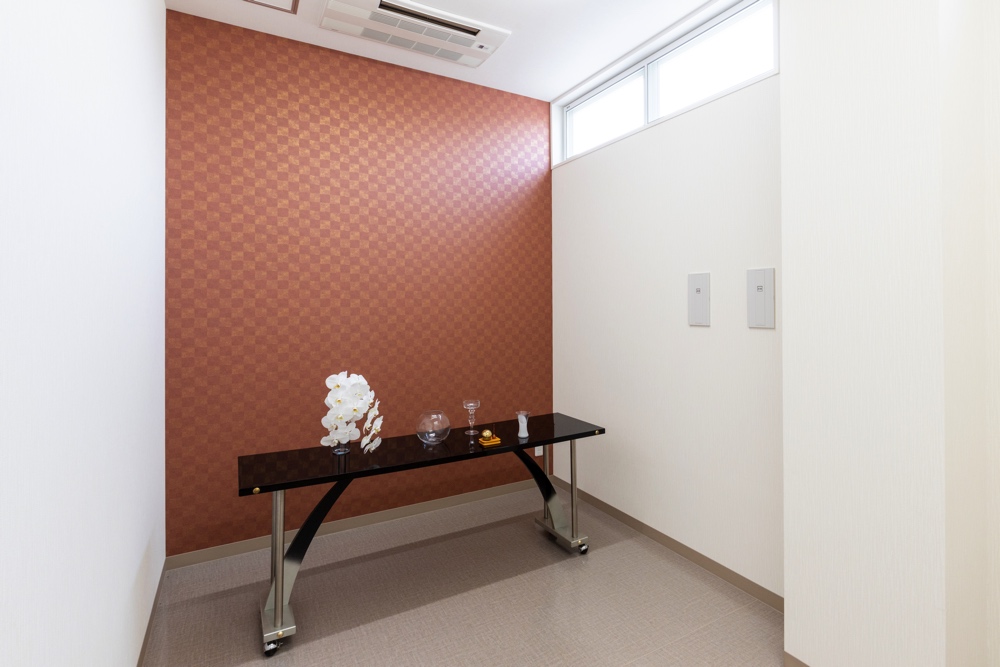 ファミリーホール湘南台、4室のご安置室を完備